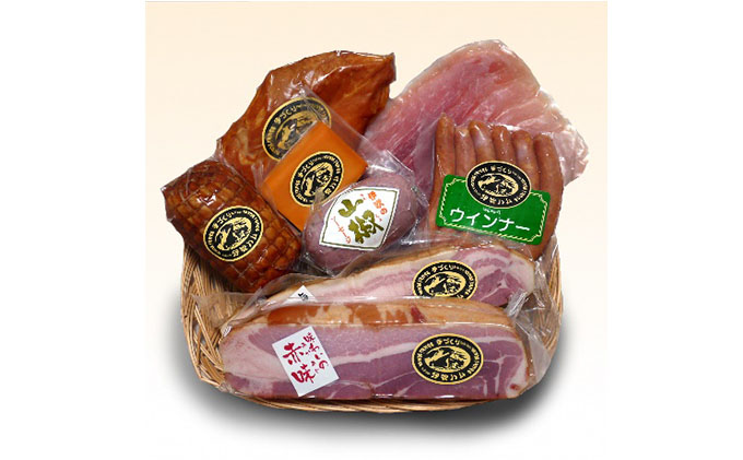 ハム 伊吹の味わいハム セット 定期便 年3回 ロースハム 山椒 ソーセージ ウィンナー ウインナー ベーコン アイスバイン 詰め合わせ ギフト アウトドア キャンプ BBQ 肉 お肉 豚 豚肉