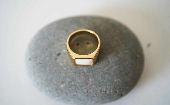 池蝶貝（イケチョウガイ）スクエアリング【15号】