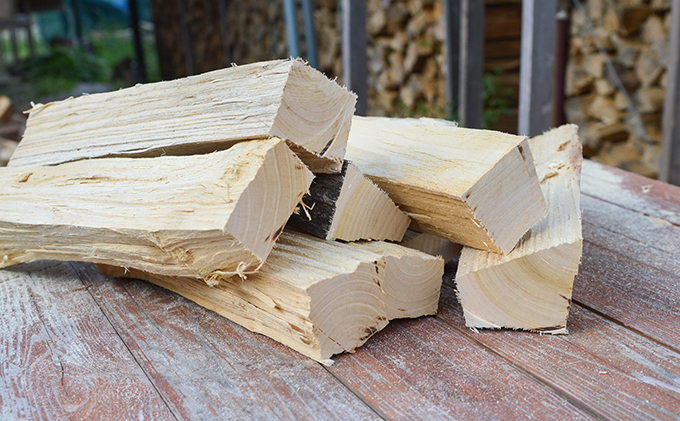 プレミアム薪ホワイト（20kg）