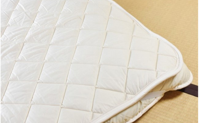 「ウォッシャブルウールベッドパット」ダブル