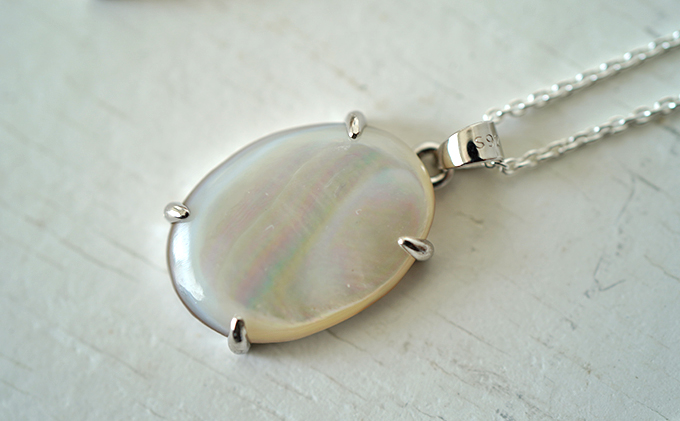 MOTHER OF PEARL ネックレス