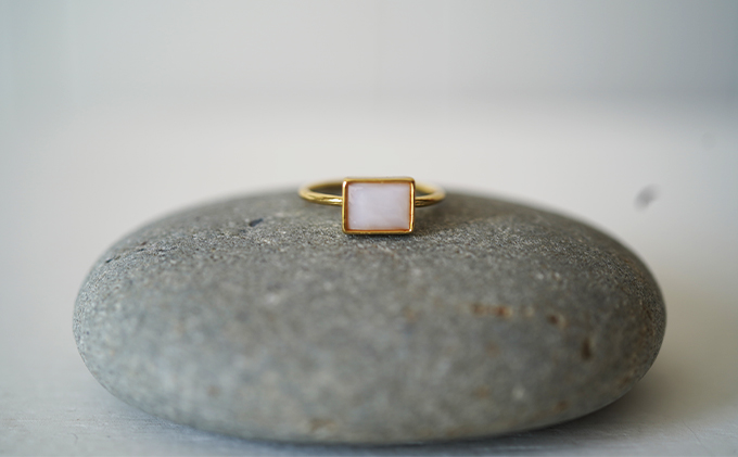 池蝶貝（イケチョウガイ）レグタングルリング【13号】