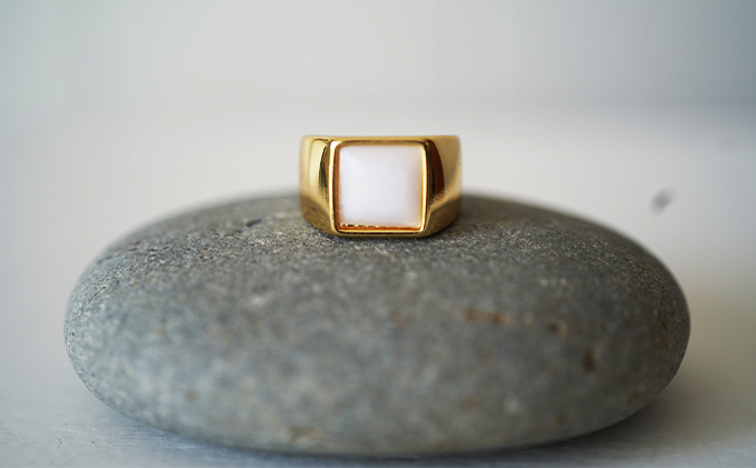 池蝶貝（イケチョウガイ）スクエアリング【18号】