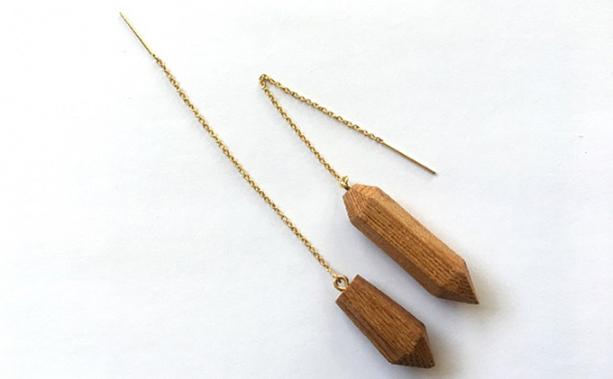 幾木　木彫アクセサリー　琵琶湖のしずく（サクラ）