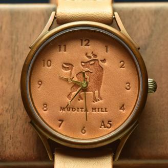 腕時計 本革 レザー 近江牛 ハンドメイド 手作り ベージュ 生成色 贈り物 ギフト プレゼント 国産 受注生産 滋賀県 竜王 岡喜