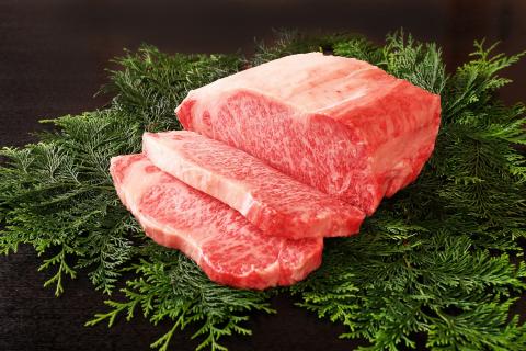 【近江牛と惣菜の定期便【味彩の会】全12回】肉 牛肉 ブランド牛 三大和牛 和牛 黒毛和牛 バーベキュー 贈り物 ギフト プレゼント 冷凍 滋賀県 竜王