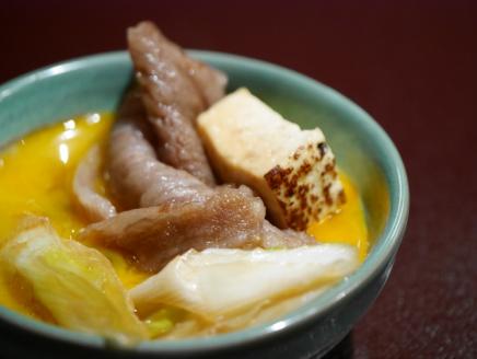 【近江牛 モモ・バラスライス すき焼き用セット(1kg)】肉 牛肉 すき焼き すきやき しゃぶしゃぶ ブランド牛 三大和牛 和牛 黒毛和牛 贈り物 ギフト プレゼント 滋賀県 竜王