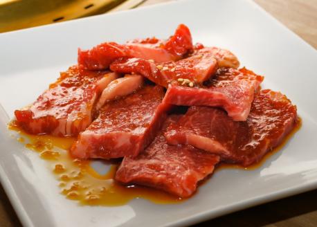 【近江牛 味付焼肉(280g)】肉 牛肉 焼肉 ブランド牛 三大和牛 和牛 黒毛和牛 冷凍 お弁当 おかず お惣菜 滋賀県 竜王