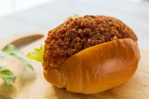 【近江牛コロッケ・近江牛オリジナルハンバーグ ミニセット】肉 牛肉 コロッケ ハンバーグ ブランド牛 近江牛 三大和牛 和牛 黒毛和牛 ミンチ 冷凍 お弁当 おかず お惣菜 滋賀県 竜王