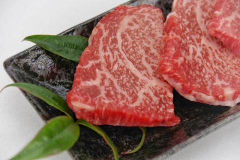 【近江牛 赤身 焼肉1kg】肉 牛肉 ブランド牛 三大和牛 和牛 黒毛和牛 国産 バーベキュー 贈り物 ギフト プレゼント 冷凍 滋賀県 竜王