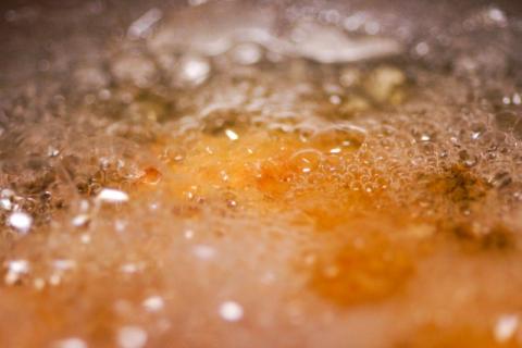 【近江牛 コロッケ(20個)】肉 牛肉 コロッケ 冷凍 ブランド牛 三大和牛 和牛 黒毛和牛 冷凍食品 お弁当 おかず お惣菜 滋賀県 竜王