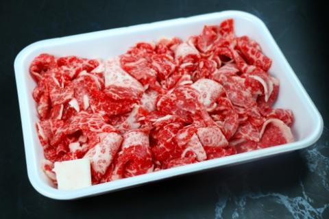 お肉 肉 近江牛 こま切れ 1kg お肉 肉 国産 ブランド牛 日本三大和牛 和牛 黒毛和牛 バーベキュー 滋賀県 竜王町 送料無料