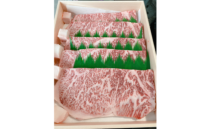 【近江牛 西川畜産】A5ランク雌牛　厳選トリプル