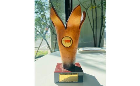 【近江牛 西川畜産】A5ランク雌牛　特選赤身焼肉用　約1.2kg