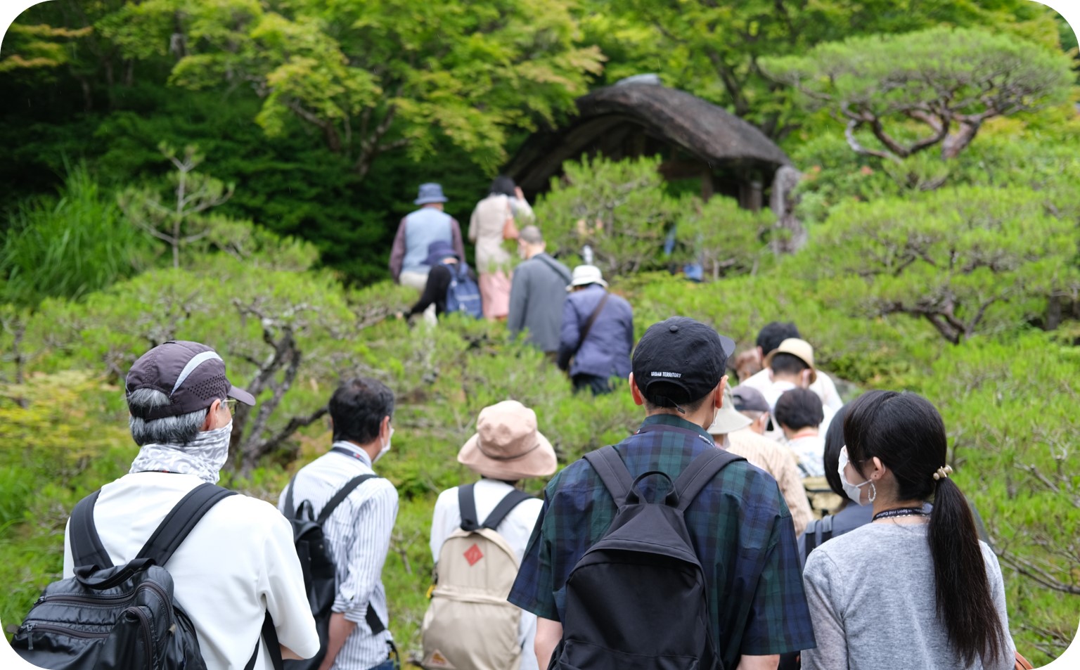 大河内山荘特別観覧＋高僧の揮毫色紙　 ※寄附金は文化財保護に使途を限定しています。