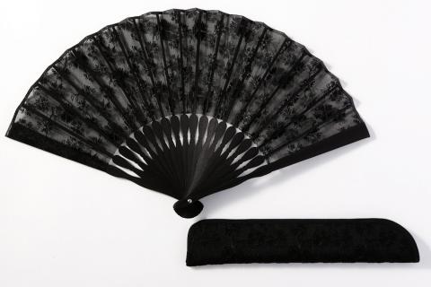 【伊と幸】《白生地の老舗が贈る》透扇子（撫子・黒色）