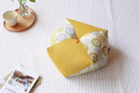 【洛中高岡屋】ラクにくつろげる おじゃみ座布団（木綿・菜の花フローラル）