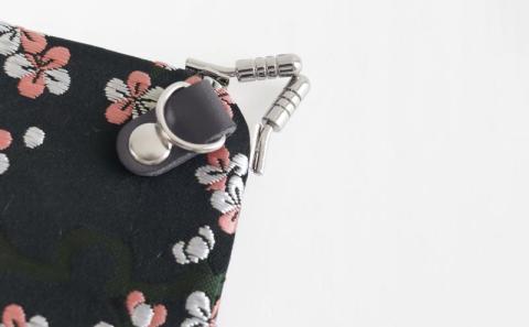 【AYANOKOJI】天溝がま口ウォレット(流花 黒)