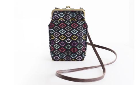 【AYANOKOJI】がま口お散歩ポシェット(京都菊菱 黒)