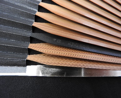 ◇【京風庵大むら】令和鉄扇～plusα～（扇面黒・中骨茶）