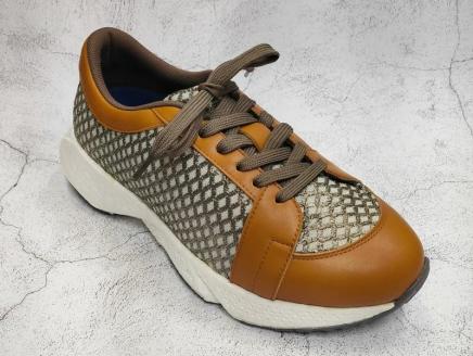 【ネーカーズ】【Tie a bond】西陣織スニーカー（キャメル）〈23.5cm〉