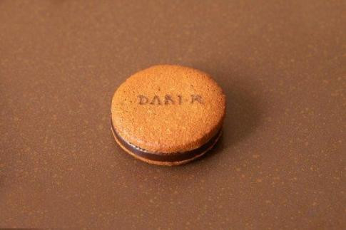 【高島屋選定品】＜dari K(ダリケー）＞カカオサンドクッキー12枚入×3箱セット［ 京都 チョコレート カカオを通して世界を変える 人気 おすすめ ギフト プレゼント 贈答 お取り寄せ お菓子 スイーツ ］