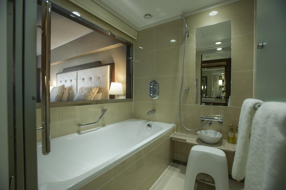 【京都センチュリーホテル】平休日1泊朝食付ペア宿泊券《グランコンフォートデラックスツイン》