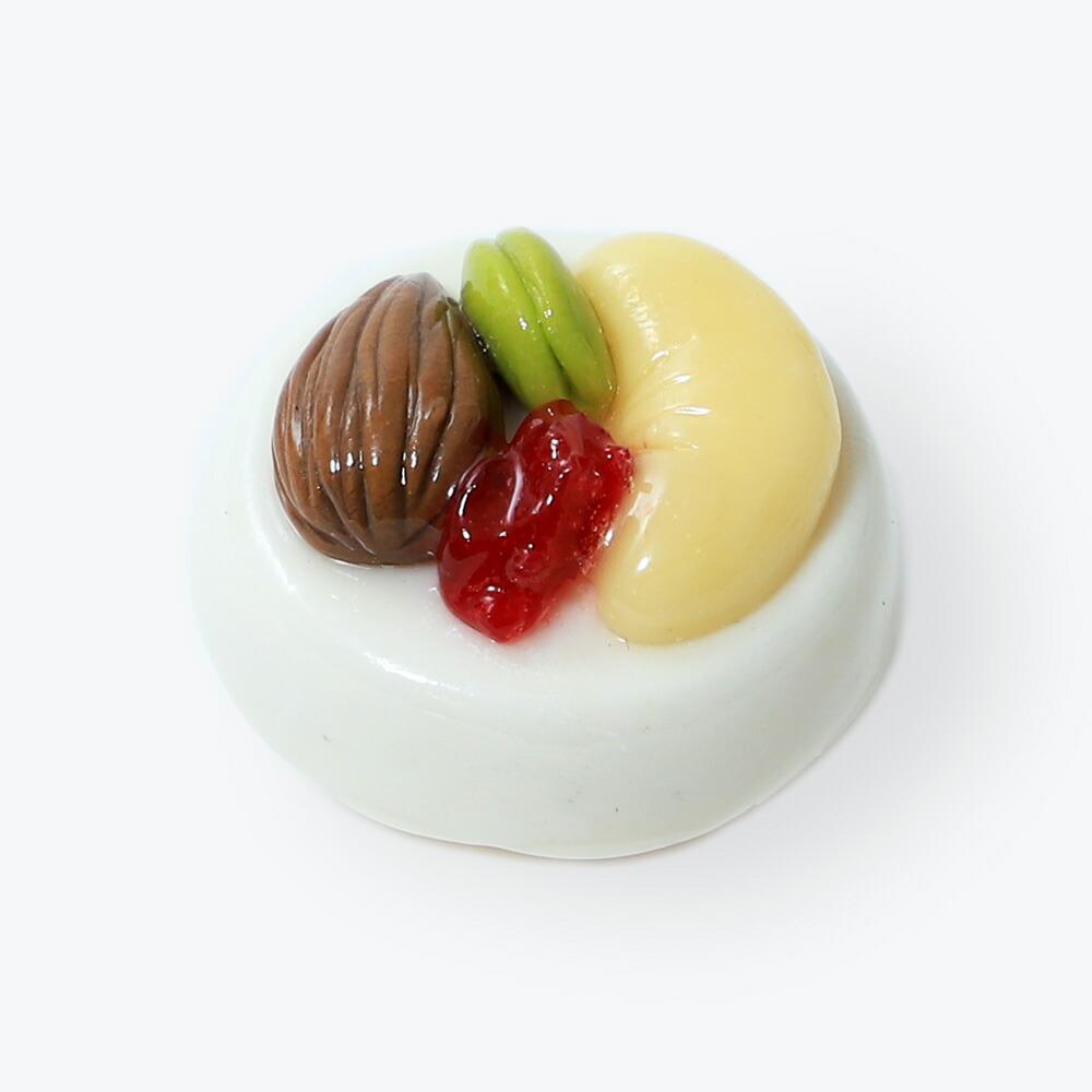 【たゆたふ】一点一点手作りの完全オリジナル チョコレート帯留（ホワイトチョコ）