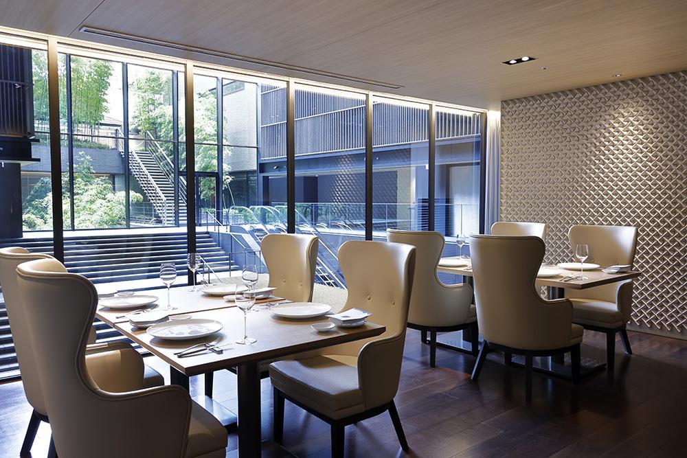 【高島屋選定品】【THE THOUSAND KYOTO】ザ・サウザンド京都 ふるさと納税ディナーペアチケット （イタリア料理 SCALAE）［ 京都 京都駅 至近 アクセス 抜群 次の千年の心地よさ 食事 チケット 人気 おすすめ ］