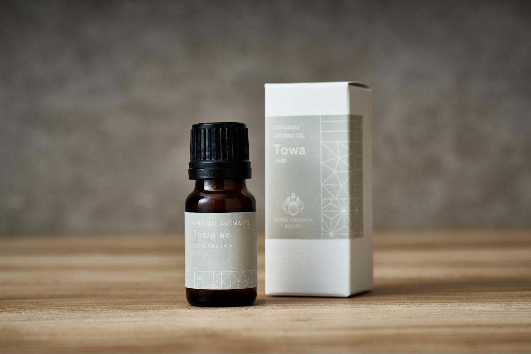 【ホテルグランヴィア京都】ギフトにもおすすめ オリジナルアロマオイル「Towa-叶和-」2本&ストーンセット［ 京都 ホテル アロマ アロマオイル ディフューザー アロマディフューザー アロマストーン 精油 エッセンシャルオイル インテリア 雑貨 人気 おすすめ おしゃれ モダン ギフト プレゼント 贈答 通販 送料無料 ふるさと納税 ］