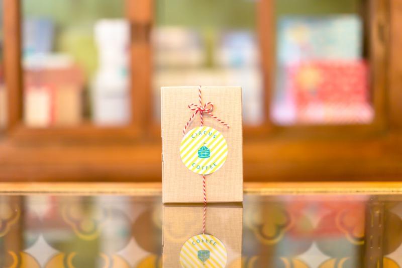 紫竹ブレンド（豆）２００g＋サーカス缶（マットブラック）【中挽き（ペーパードリップ用）】