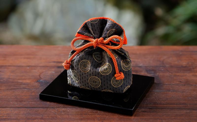 【石黒香舗】匂い袋 部屋用 置き型巾着大 （黒）