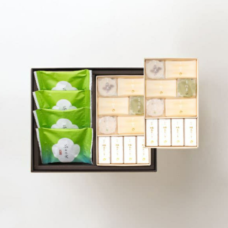 【永楽屋】京風菓 4品入（琥珀糖3種、茶々の実）（KF-A17）［ 京都 河原町 老舗  和菓子 琥珀糖 こはくとう 抹茶 人気 おすすめ スイーツ 焼き菓子 お取り寄せ 通販 送料無料 ふるさと納税 ］