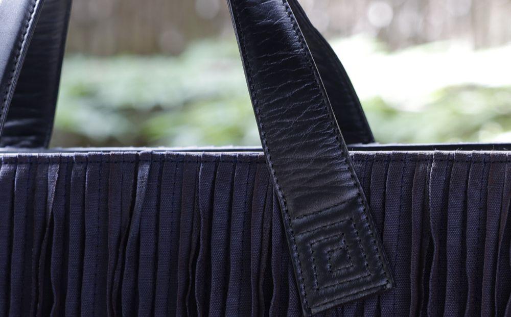 【岩則京遊(株)】畳縁バッグ BOXバッグ《チャコールグレー》