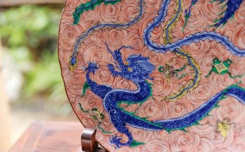 【雲泉】赤渦龍鳳凰宝文皿・萬歴龍鳳凰文皿