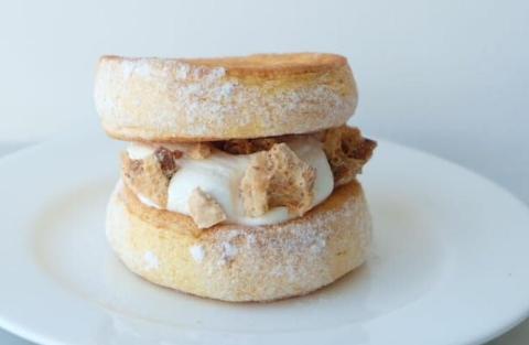 【ライオンカフェ】ふわふわパンケーキサンド10個入り