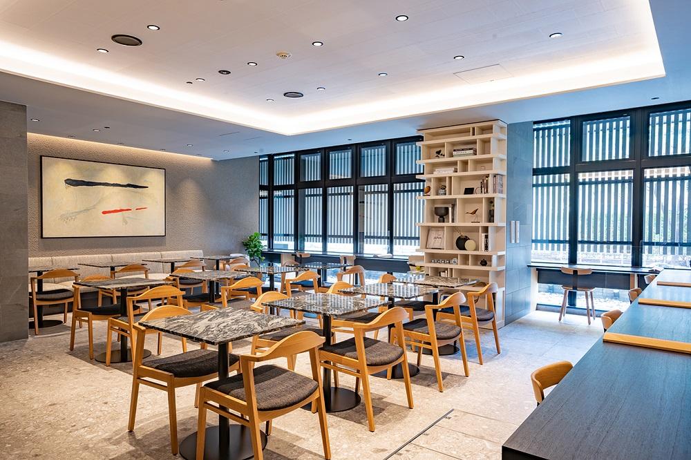 【オークウッドホテル京都御池】ホテル宿泊券スタンダードルーム２名１泊（お部屋のみ）［ 京都 旅行 宿泊 ホテル 旅館 人気 おすすめ 割引 チケット クーポン 観光 トラベル 宿 ］ 