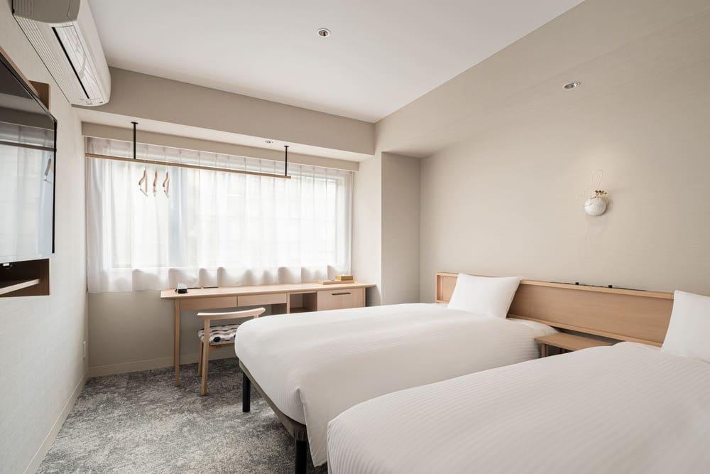 【レフ京都八条口 by ベッセルホテルズ】京都水族館チケット付ホテル宿泊ペアご招待券〈スタンダードツイン〉［ 京都 駅近 好立地 好アクセス 便利 ホテル ペア 宿泊券 2名様 人気 おすすめ 京都水族館 ホテル 宿泊 旅行 観光 グルメ ふるさと納税 ］ 