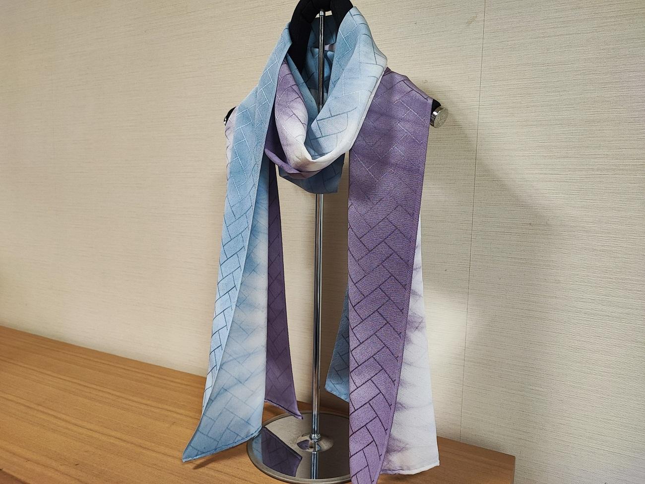 【京都花こまち】京都伝統技法「京絞り」京丹後シルクスカーフ「竜巻」