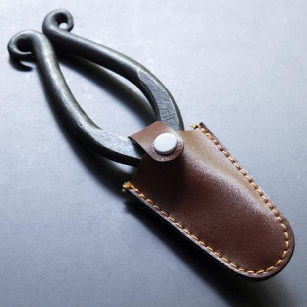 【金高刃物老舗】花鋏 黒打ち（五寸五分）