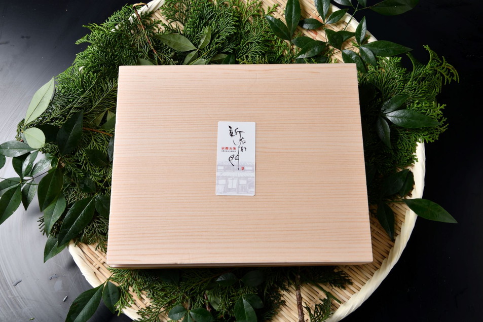 【かねきゅう】厳選ちりめんじゃこ！京風ちりめん山椒100g×2・湯葉入りちりめん山椒100g・黒粉七味ちりめん山椒100g