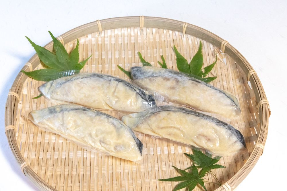 【辻為商店】オリジナル塩干セット ＜ご家庭用＞　(鰆、銀だら、紅さけ)　［ 京都 鮮魚専門店  西京漬さわら たら さけ  人気 おすすめ グルメ 海鮮  お取り寄せ  通販 送料無料 ふるさと納税  ］