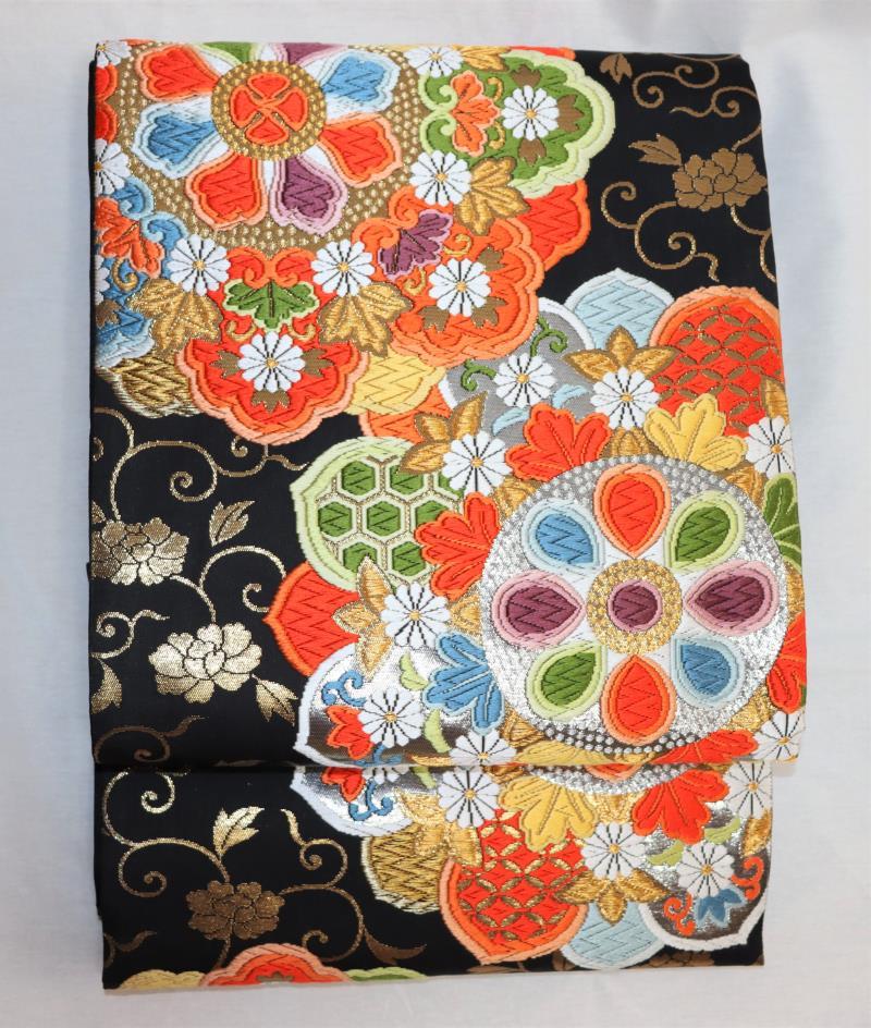 【山口成織物】西陣織 黒地 袋帯 牡丹唐草地大華文【お仕立付き】