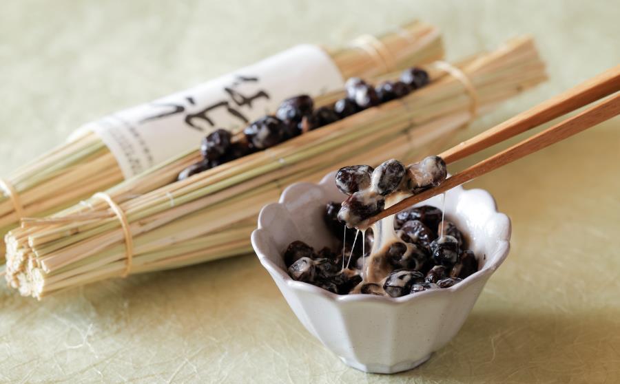 【牛若納豆】黒豆納豆セット（4種類・合計16パック）| 納豆 詰合せ 京北［ 明治創業 老舗納豆本舗 国産大豆 豆  人気 おすすめ ギフト プレゼント お取り寄せ 通販 送料無料 ふるさと納税 ］