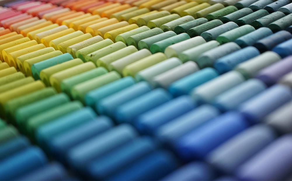 【王冠化学工業所】ゴンドラパステル242全色セット（パステル紙付き）［ 京都 セット 伝統 和 ご当地 お取り寄せ 贈り物 家庭用 自宅用 贈答品 贈答用 お祝い 内祝い ギフト プレゼント おすすめ 人気 パステル アート 色 絵具 画材 絵画 アート 文具 ハンドメイド 手づくり 最高級 高級 ロングセラー ブランド メーカー 趣味 癒し セラピー 日本初 ドール 人形 歴史 受賞 ］