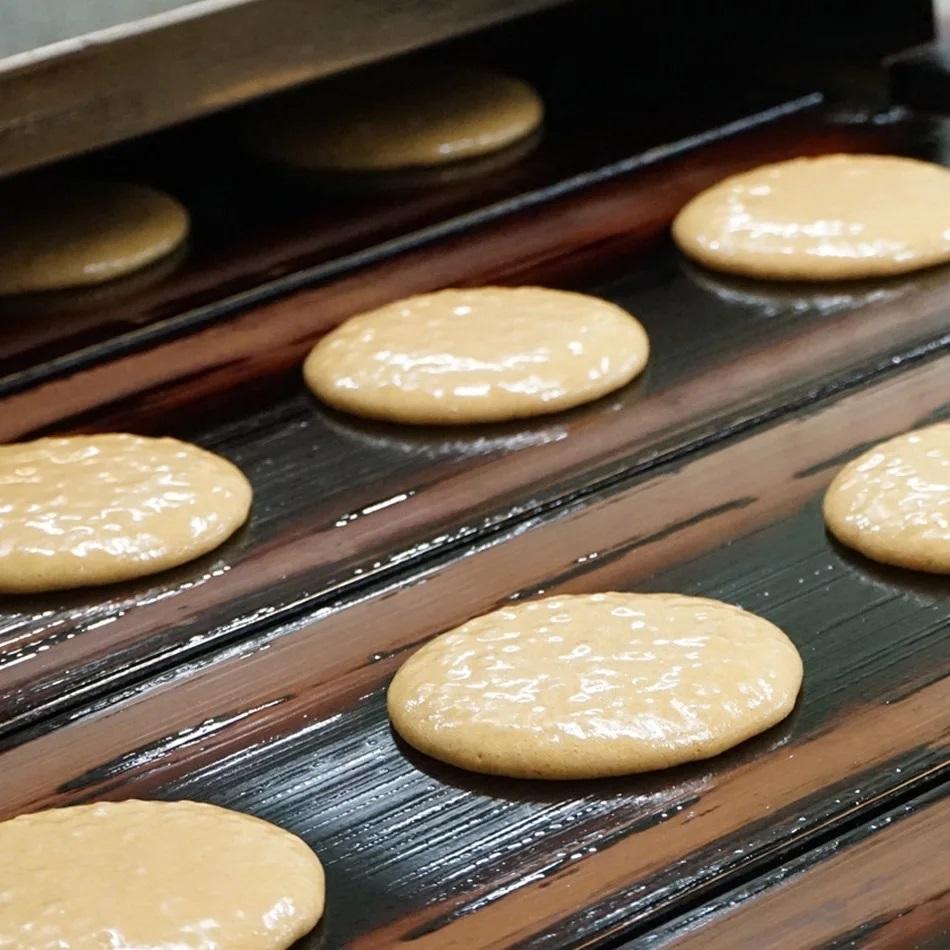 【仁々木】そやかて（12個入り）（祇をんににぎ）［ 京都 祇園 スイーツ お菓子 人気 おすすめ おいしい 隠れた 逸品 一度食べてみて もっちり 黒糖 ギフト プレゼント 贈答 お取り寄せ ］ 