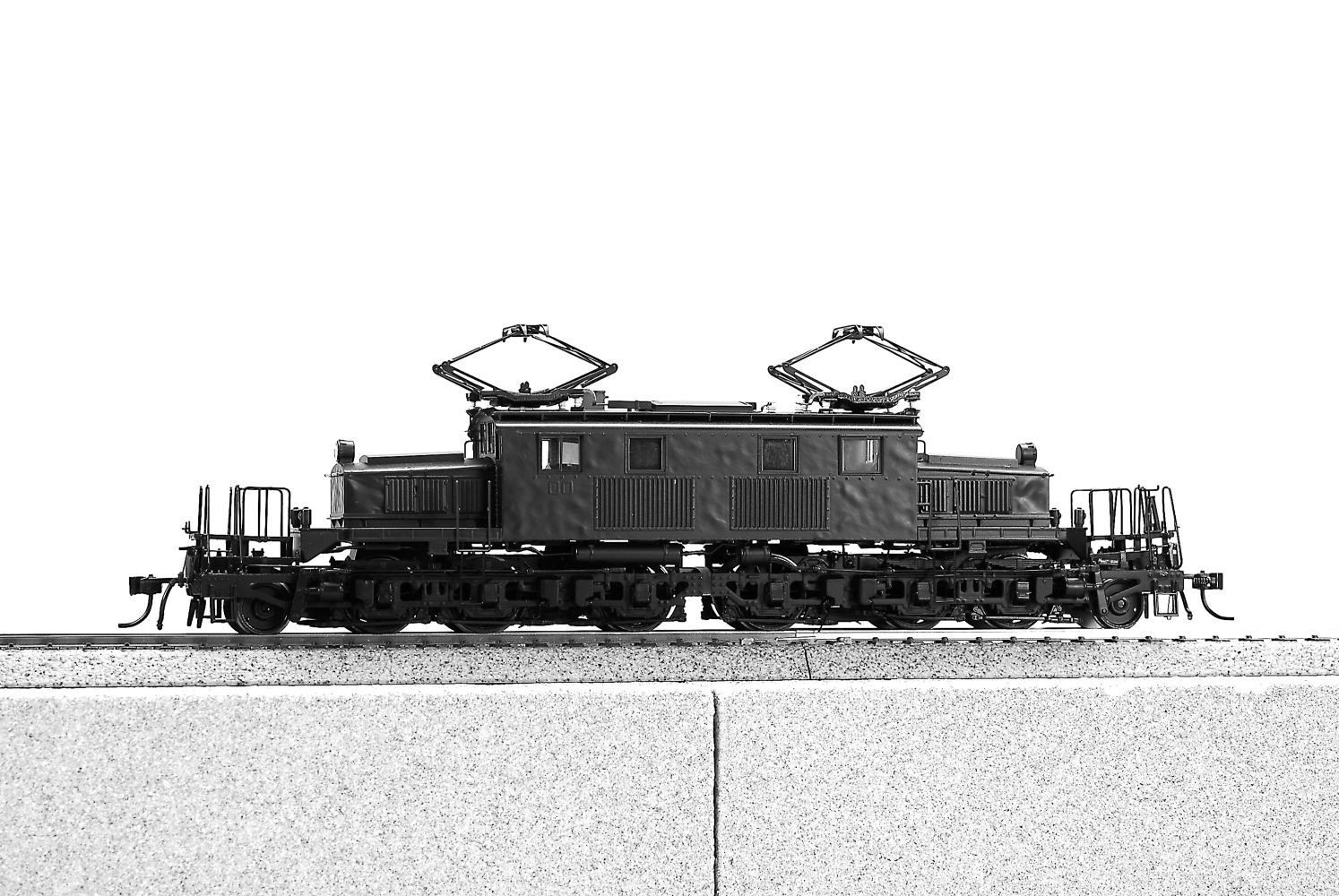 ボークス】鉄道模型 SRS EF13凸形 前期型 1次改装後・台型端梁・補機室