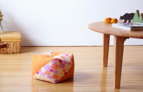 【洛中高岡屋】えがおつながる、おざぶとん『おじゃみキッズ学（がく）』（しゃぼんはる＆支子）