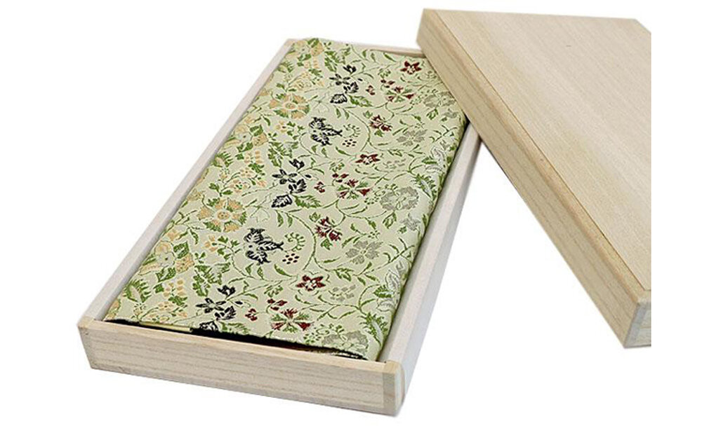 【高島屋選定品】＜龍村美術織物＞早雲寺テーブルセンター（2号サイズ・銀）