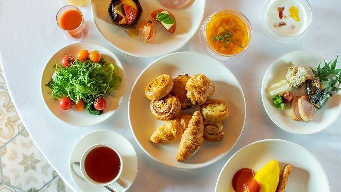 【メルキュール京都ステーション】ホテル宿泊ペアチケット(1泊朝食付き)【スーペリアキングルーム】［ 京都駅近 フランス発祥 ホテルブランド おしゃれ 平安貴族の世界観　ホテル ペア 宿泊券 人気 おすすめ ホテル 宿泊 旅行 観光 グルメ ふるさと納税 ］ 